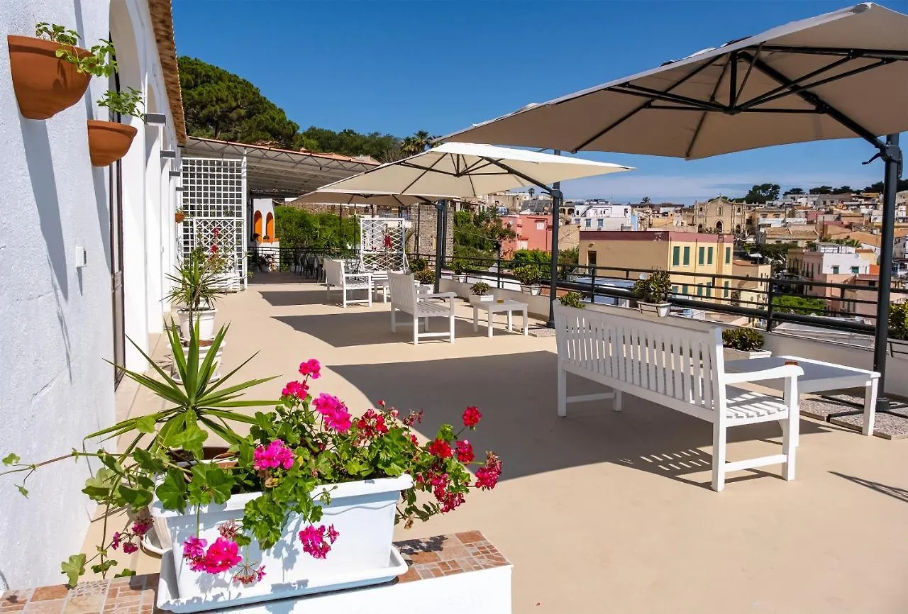 Apartment Ferienwohnung Le Terrazze Sul Mare Isola di Ustica