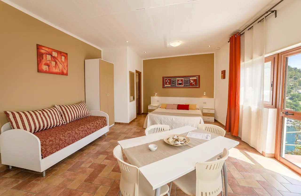 Apartment Ferienwohnung Le Terrazze Sul Mare Isola di Ustica
